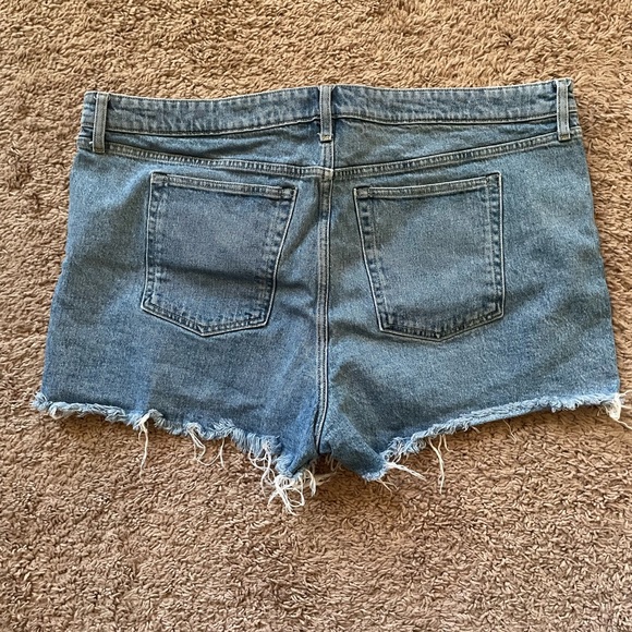 Free Assembly denim cutoff shorts - Picture 3 of 3